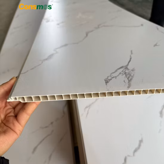 中国メーカーベスト価格プラスチック積層木材デザイン PVC 天井パネル PVC 壁パネル家の装飾のための天井板タイル